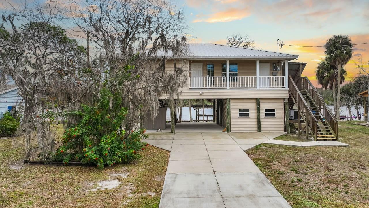 Listing photo id 58 for 2606 River Bend Drive