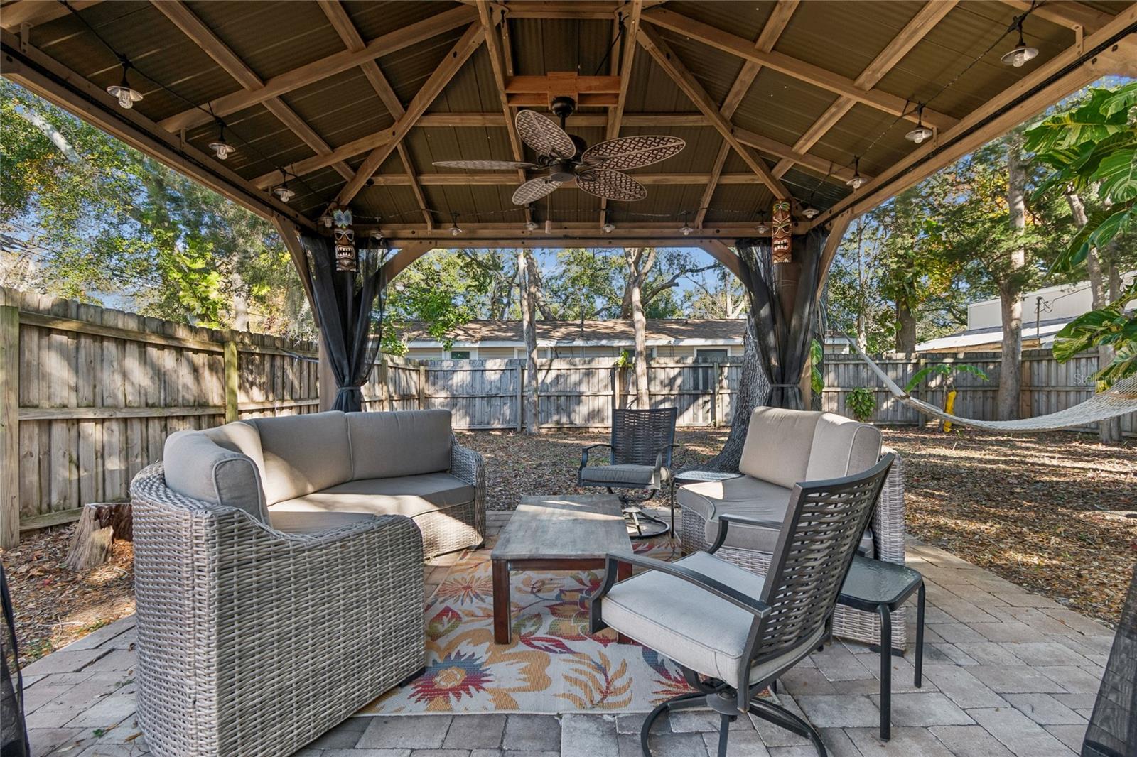 Image 12 of 62 For 902 Beltrees Street