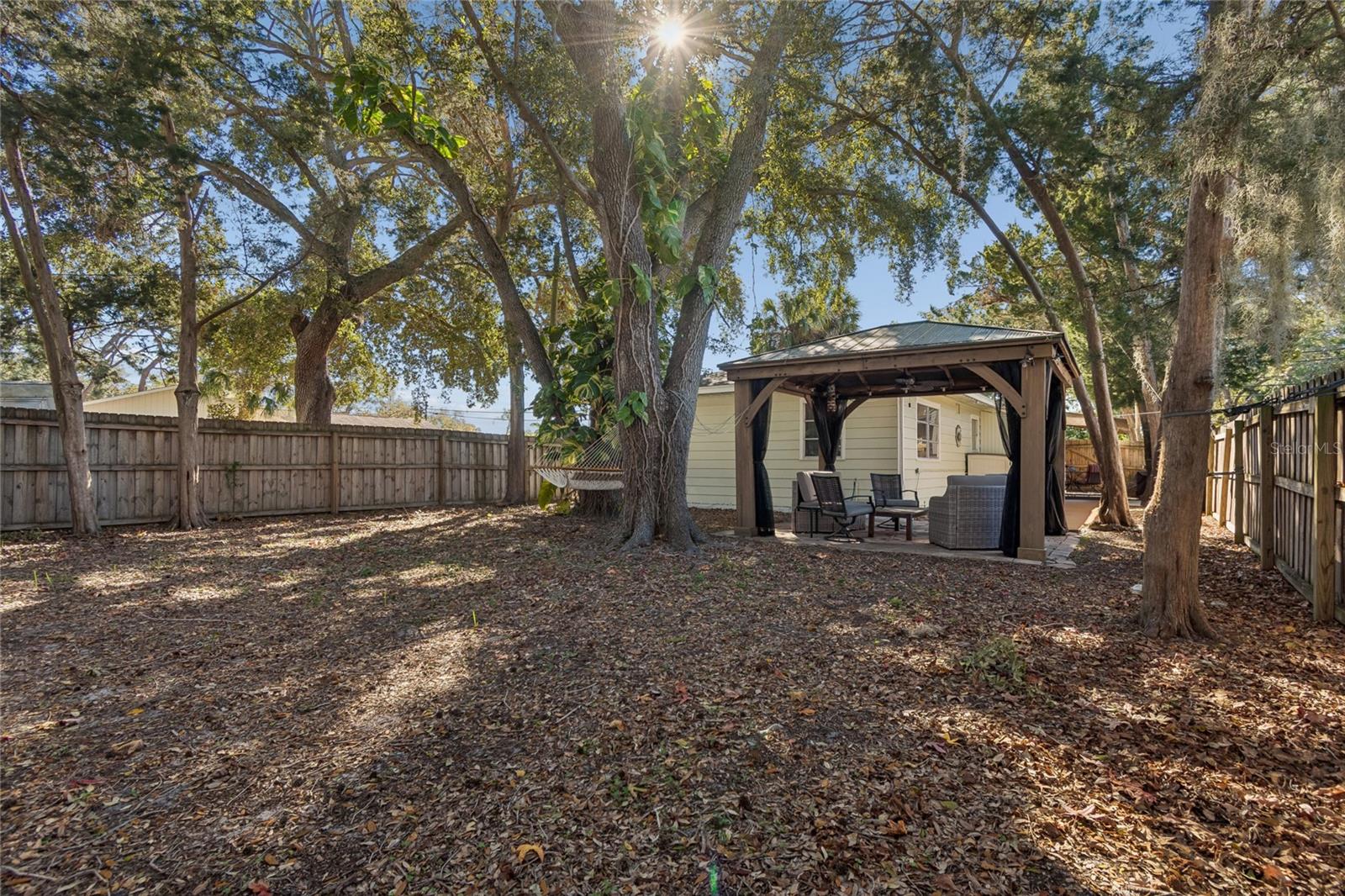 Image 7 of 62 For 902 Beltrees Street