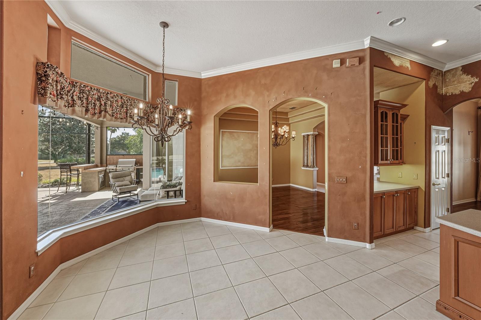 Image 24 of 90 For 12518 Lake Jovita Boulevard