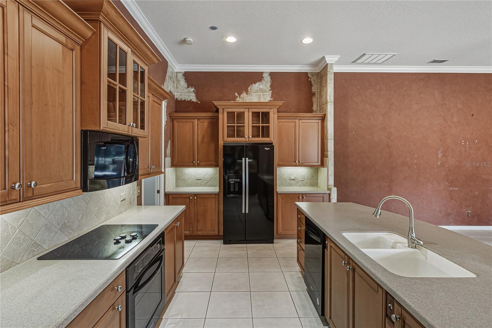 Image 26 of 90 For 12518 Lake Jovita Boulevard