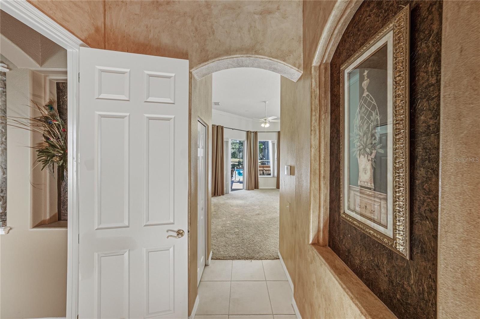 Image 34 of 90 For 12518 Lake Jovita Boulevard