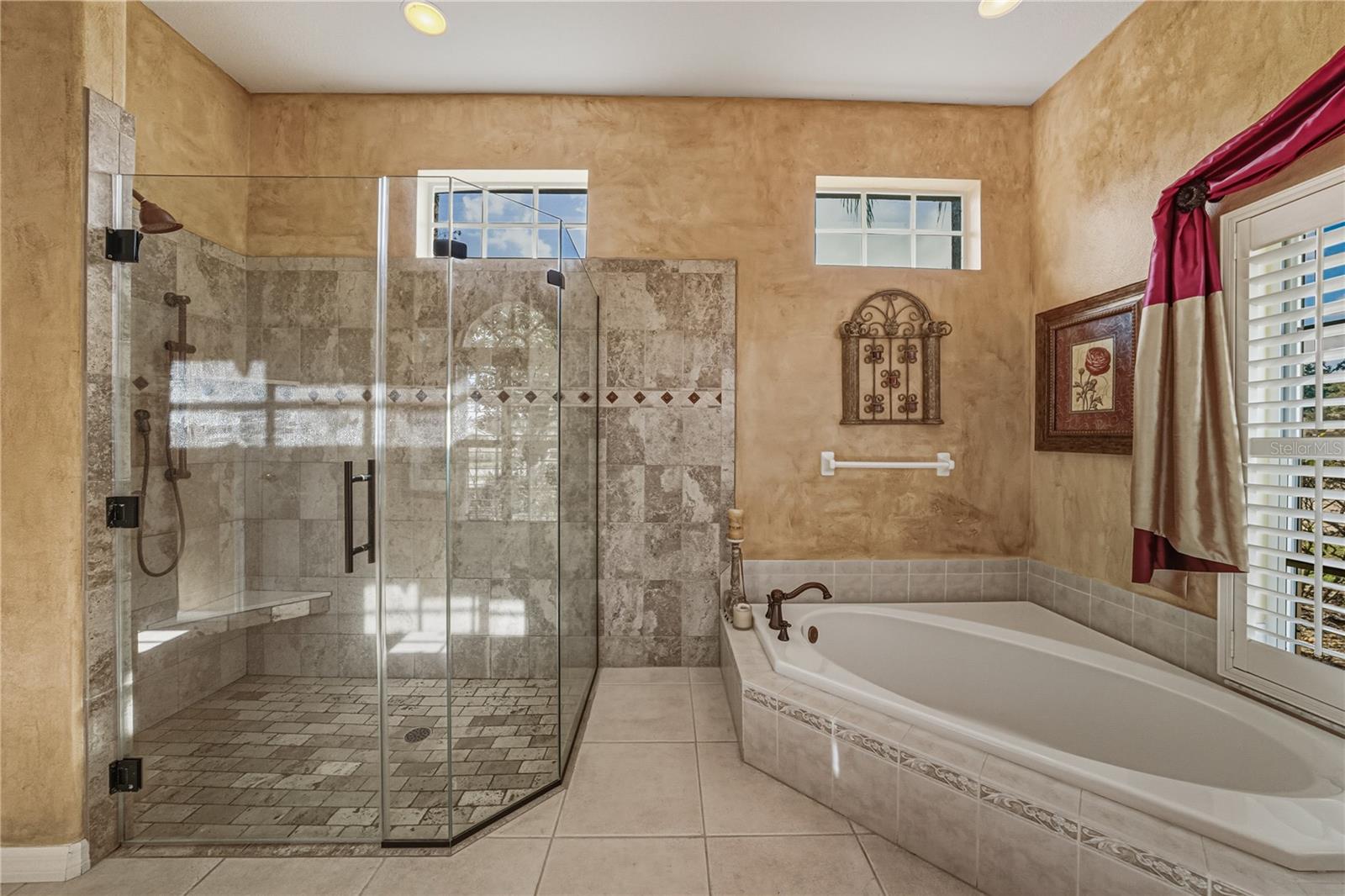 Image 42 of 90 For 12518 Lake Jovita Boulevard