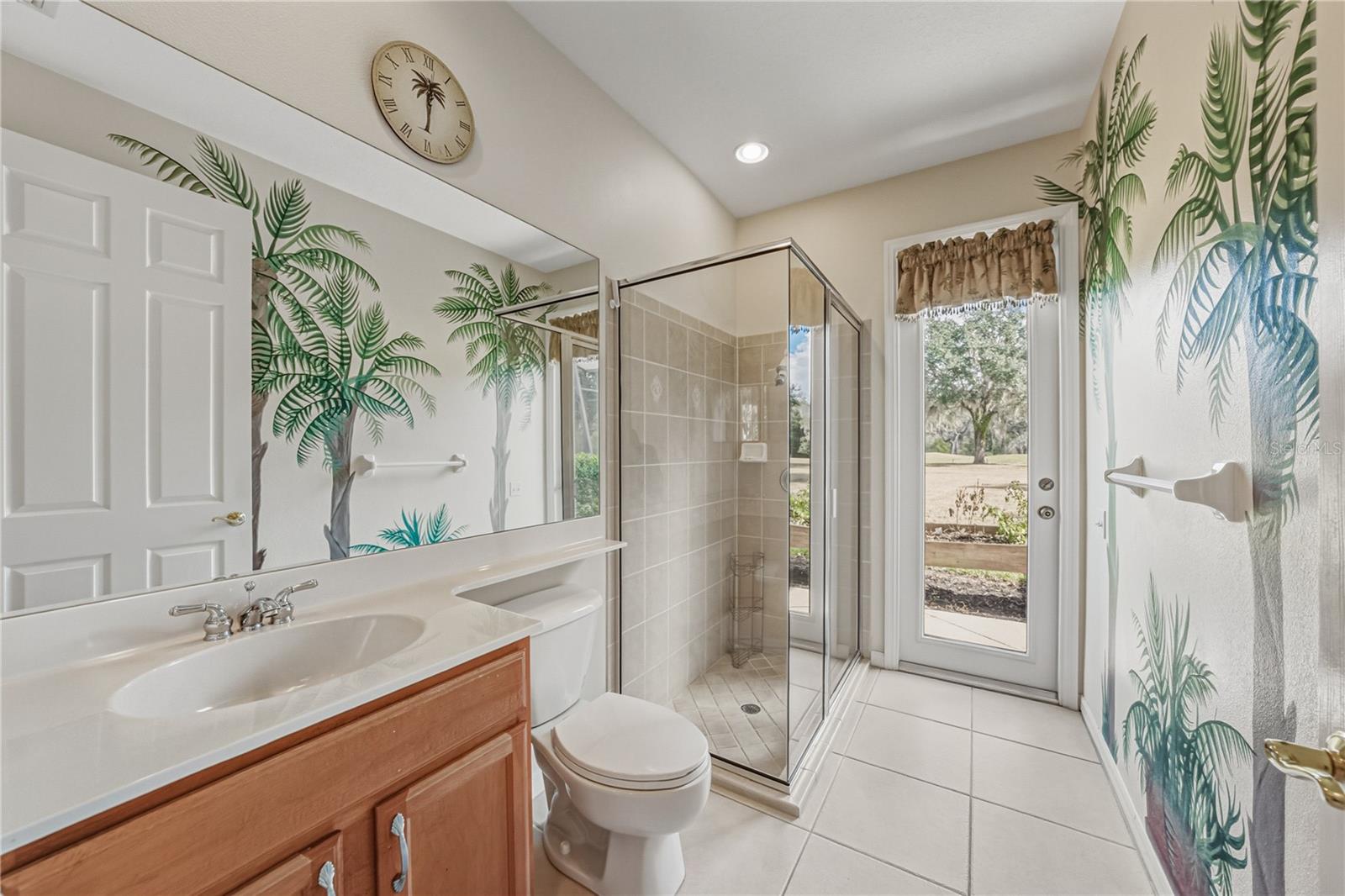 Image 50 of 90 For 12518 Lake Jovita Boulevard