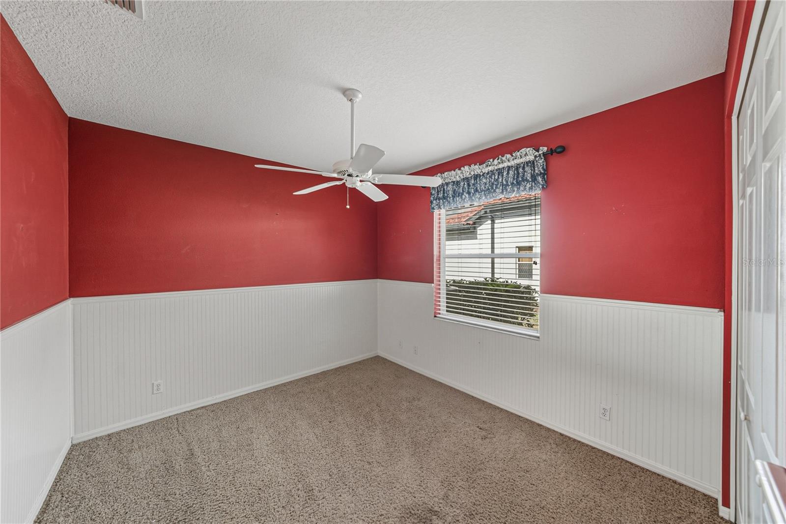 Image 56 of 90 For 12518 Lake Jovita Boulevard