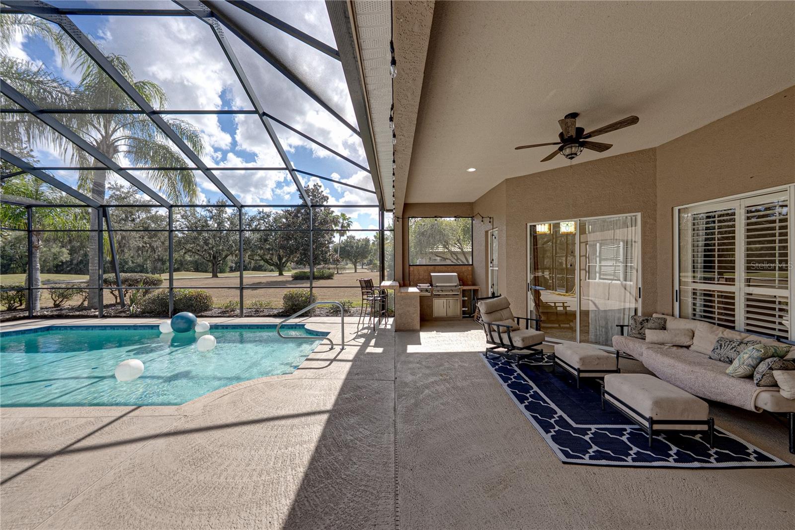 Image 63 of 90 For 12518 Lake Jovita Boulevard