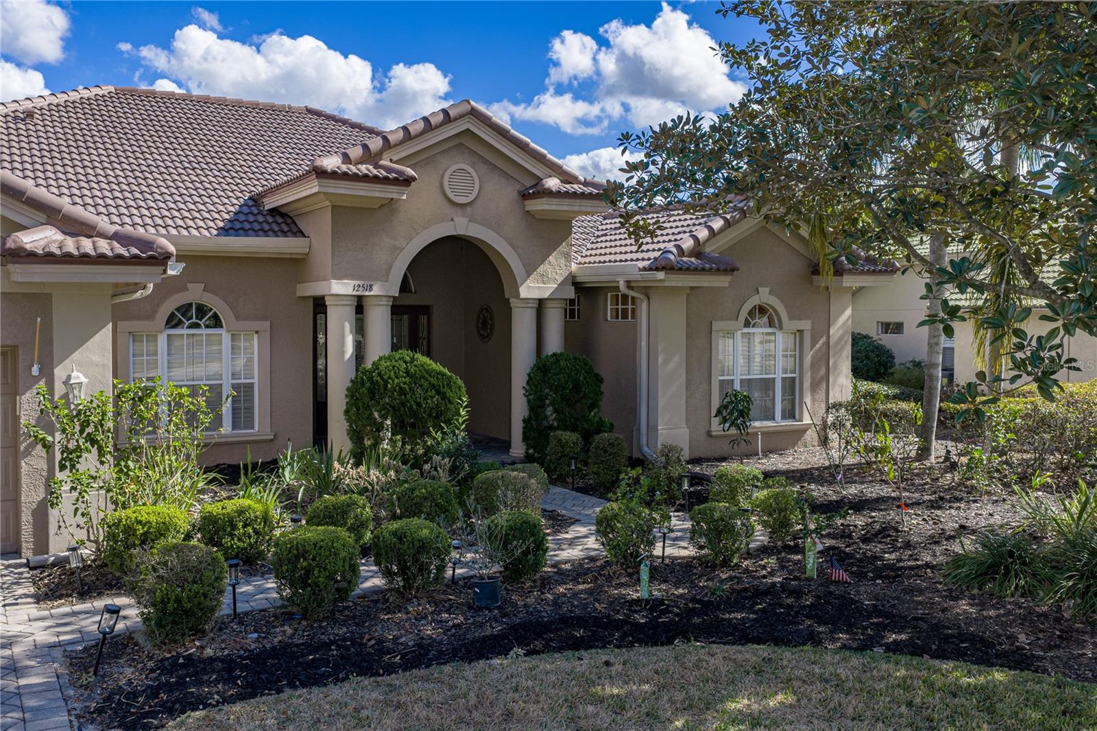 Image 7 of 90 For 12518 Lake Jovita Boulevard