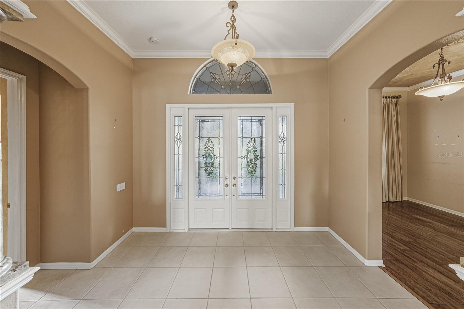 Image 9 of 90 For 12518 Lake Jovita Boulevard