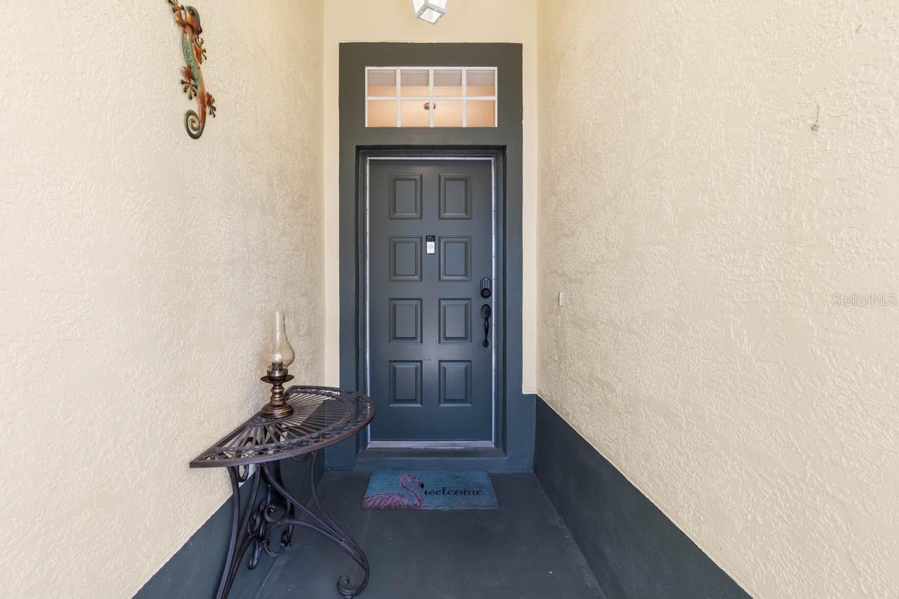 Image 36 of 58 For 1025 New Winsor Loop 28