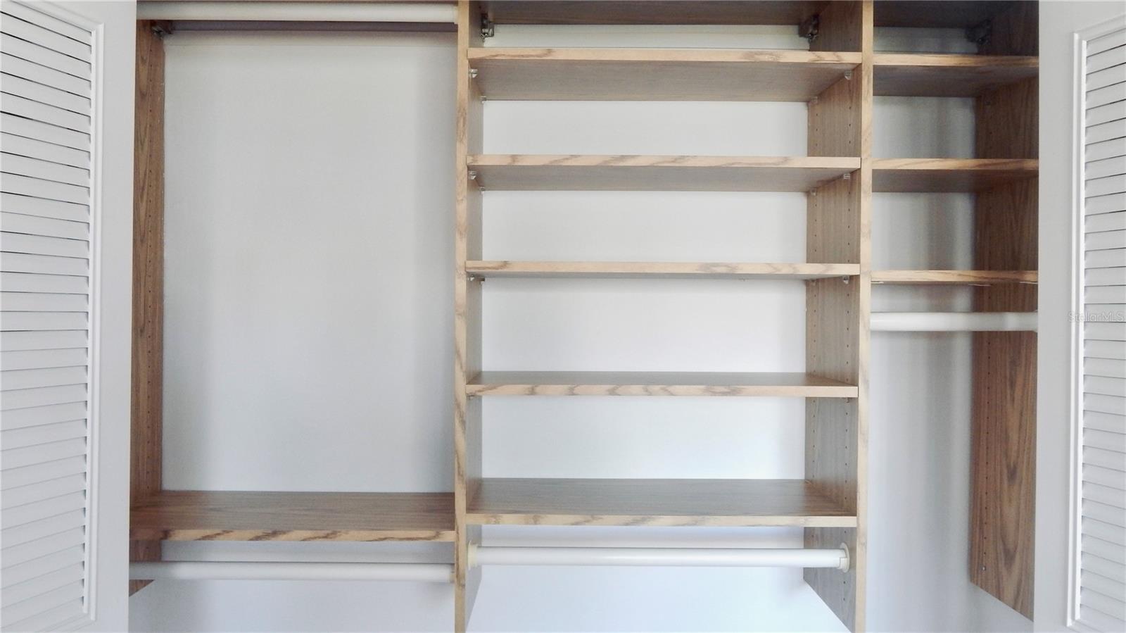 Image 34 of 56 For 4606 Gray Street 206