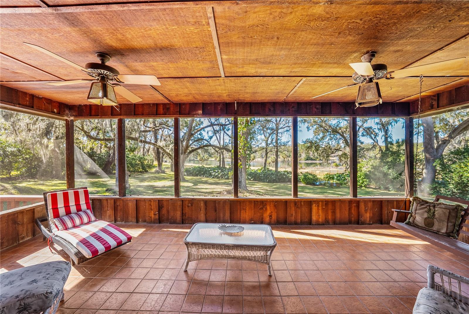 Image 17 of 63 For 11045 Fort King Road