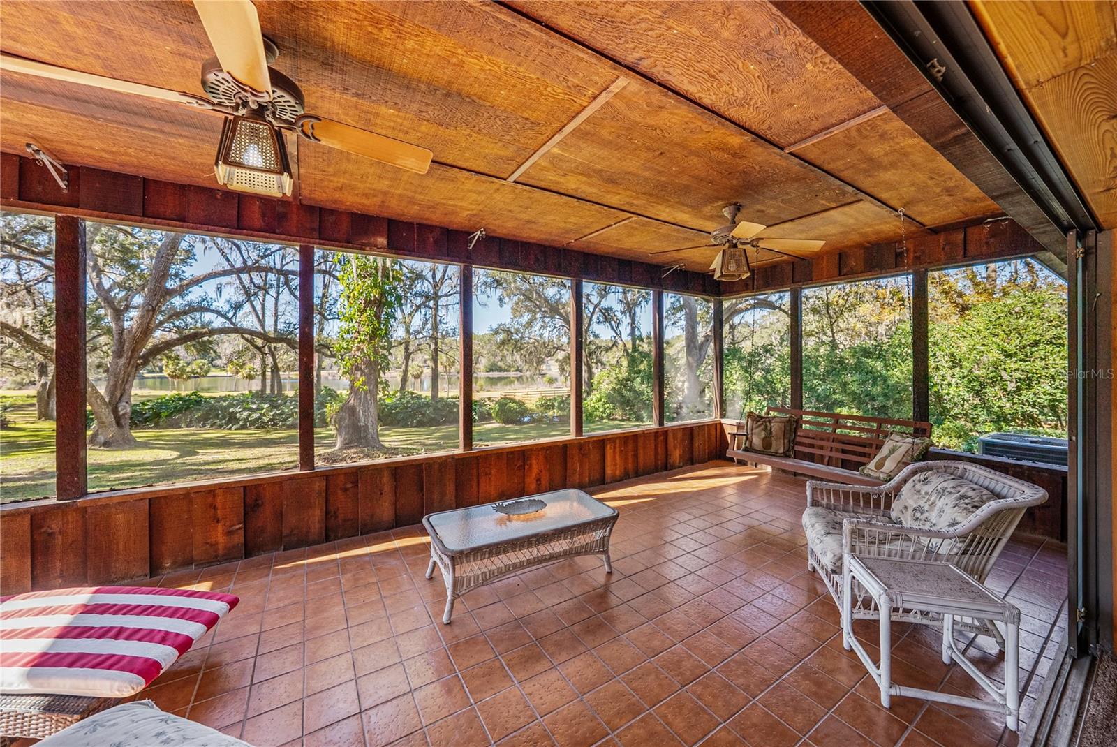 Image 18 of 63 For 11045 Fort King Road