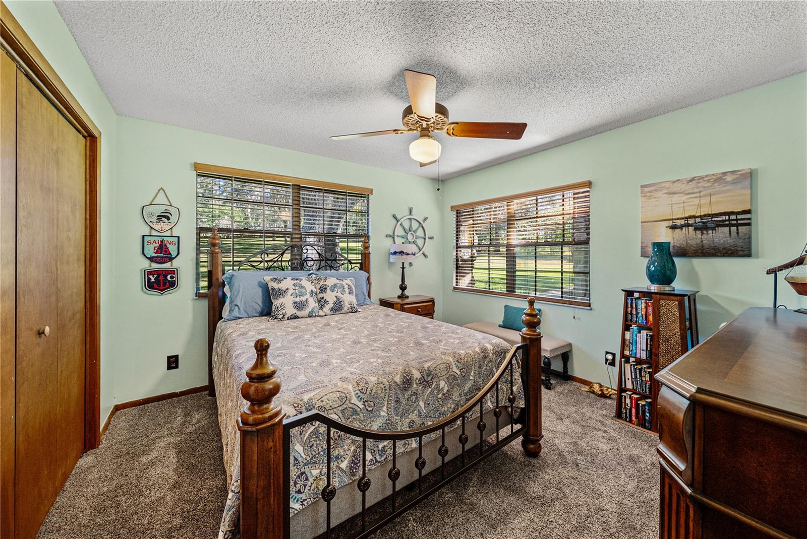 Image 39 of 63 For 11045 Fort King Road