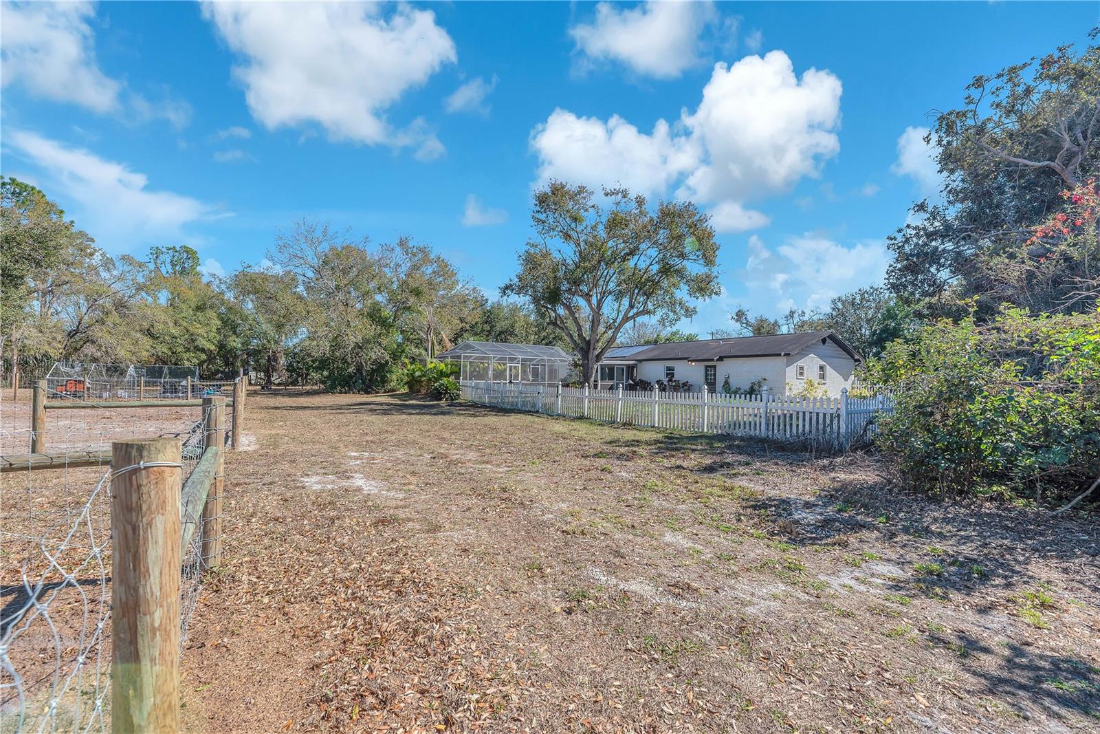 Image 40 of 48 For 13020 672 Highway