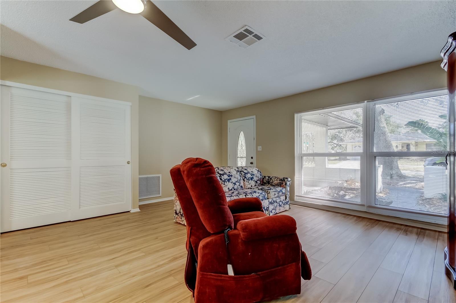 Image 26 of 85 For 101 Nestlebranch Drive