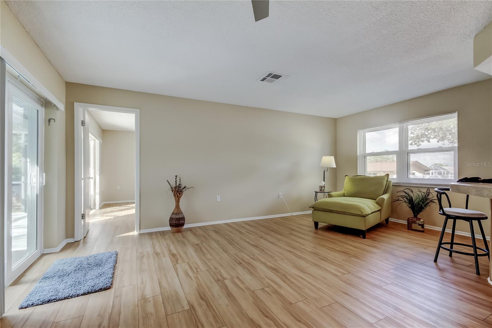 Image 44 of 85 For 101 Nestlebranch Drive