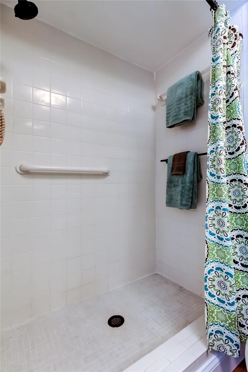 Image 50 of 85 For 101 Nestlebranch Drive