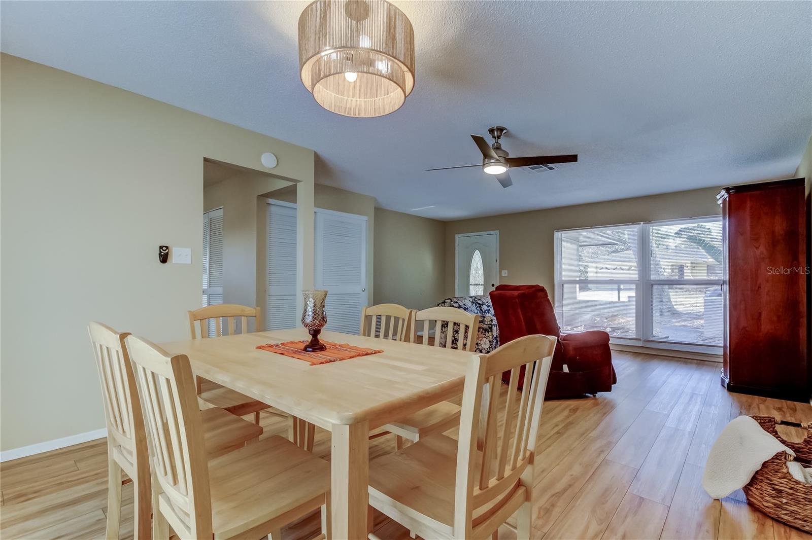 Image 7 of 85 For 101 Nestlebranch Drive