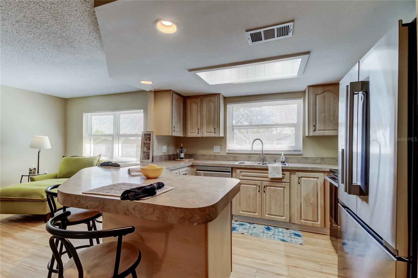 Image 9 of 85 For 101 Nestlebranch Drive