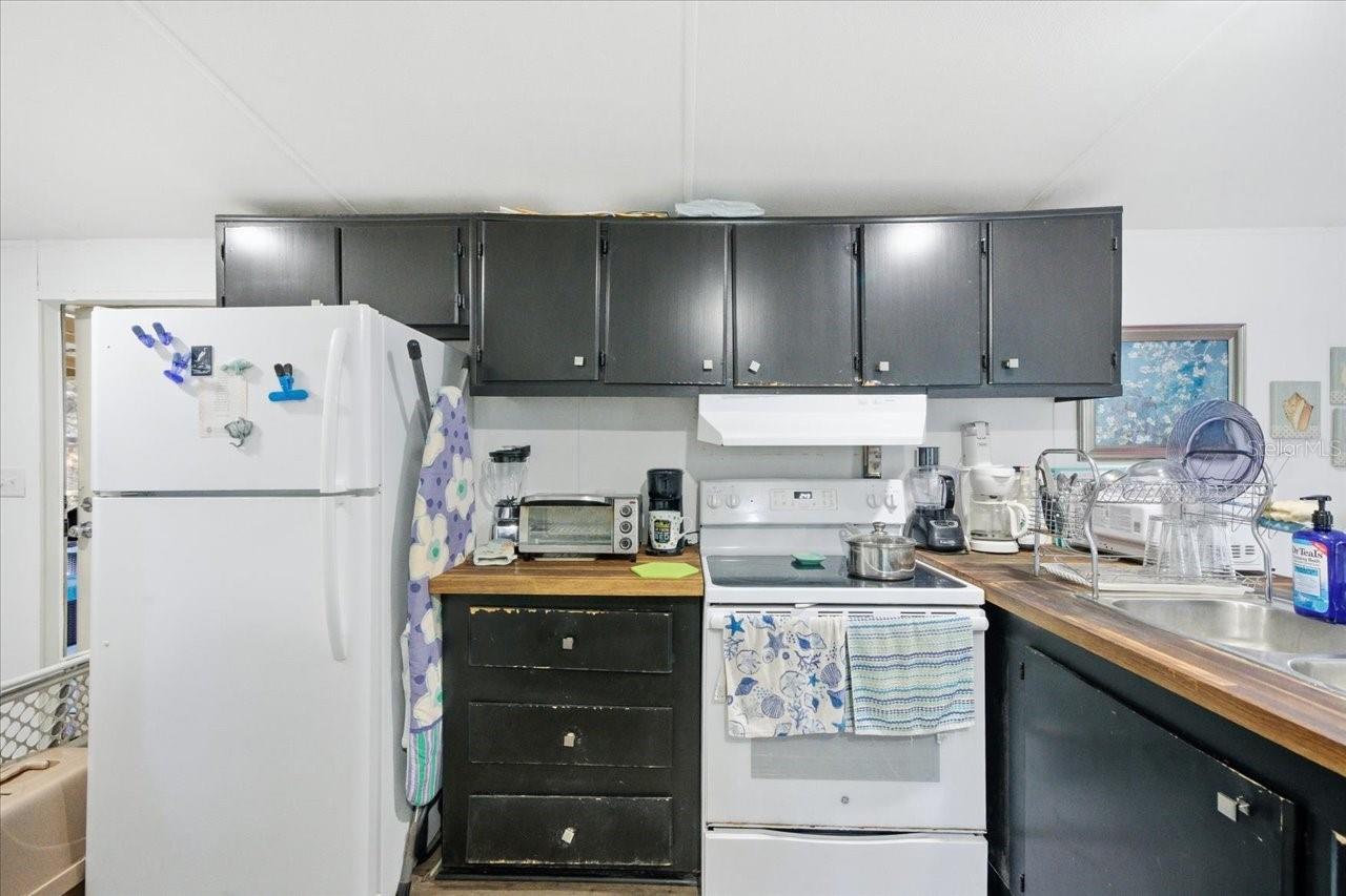 Image 20 of 40 For 34925 Emily Drive