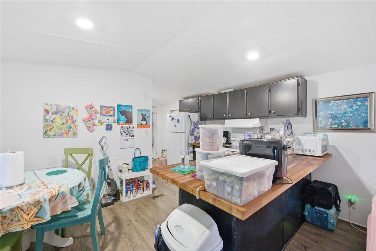 Image 24 of 40 For 34925 Emily Drive