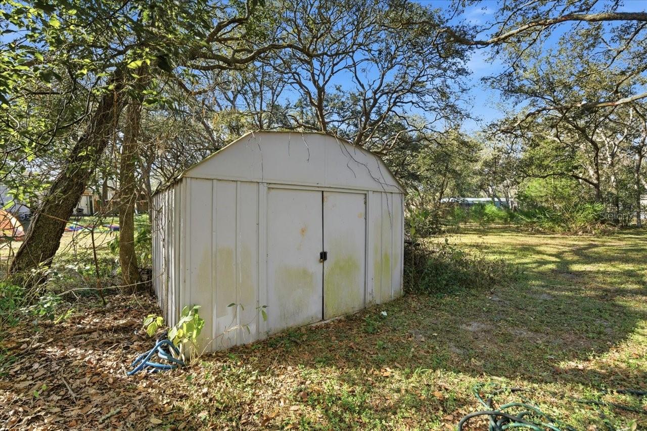 Image 39 of 40 For 34925 Emily Drive