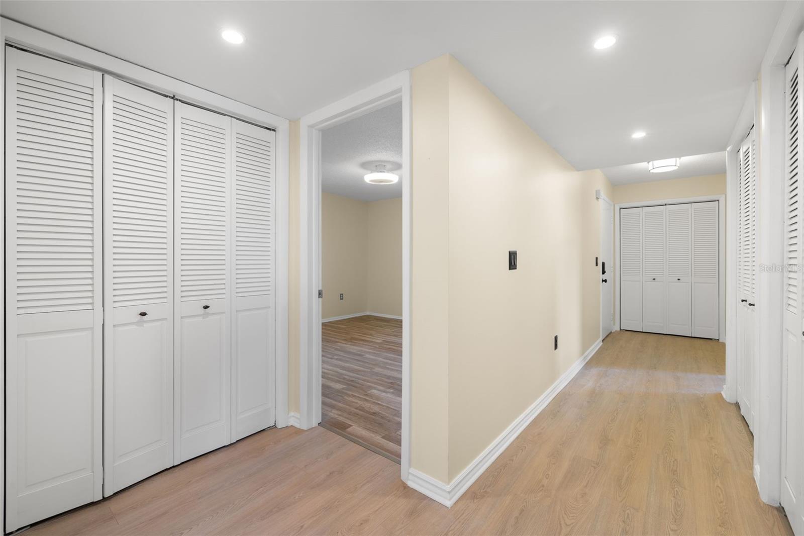 Image 28 of 44 For 2623 Seville Boulevard 301