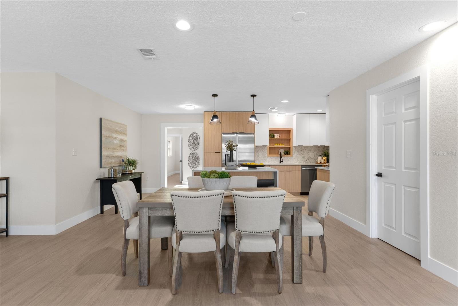 Image 10 of 32 For 12368 70th Street