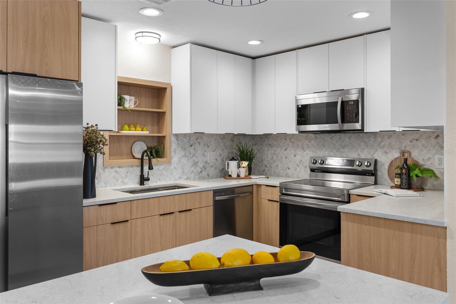 Image 13 of 32 For 12368 70th Street