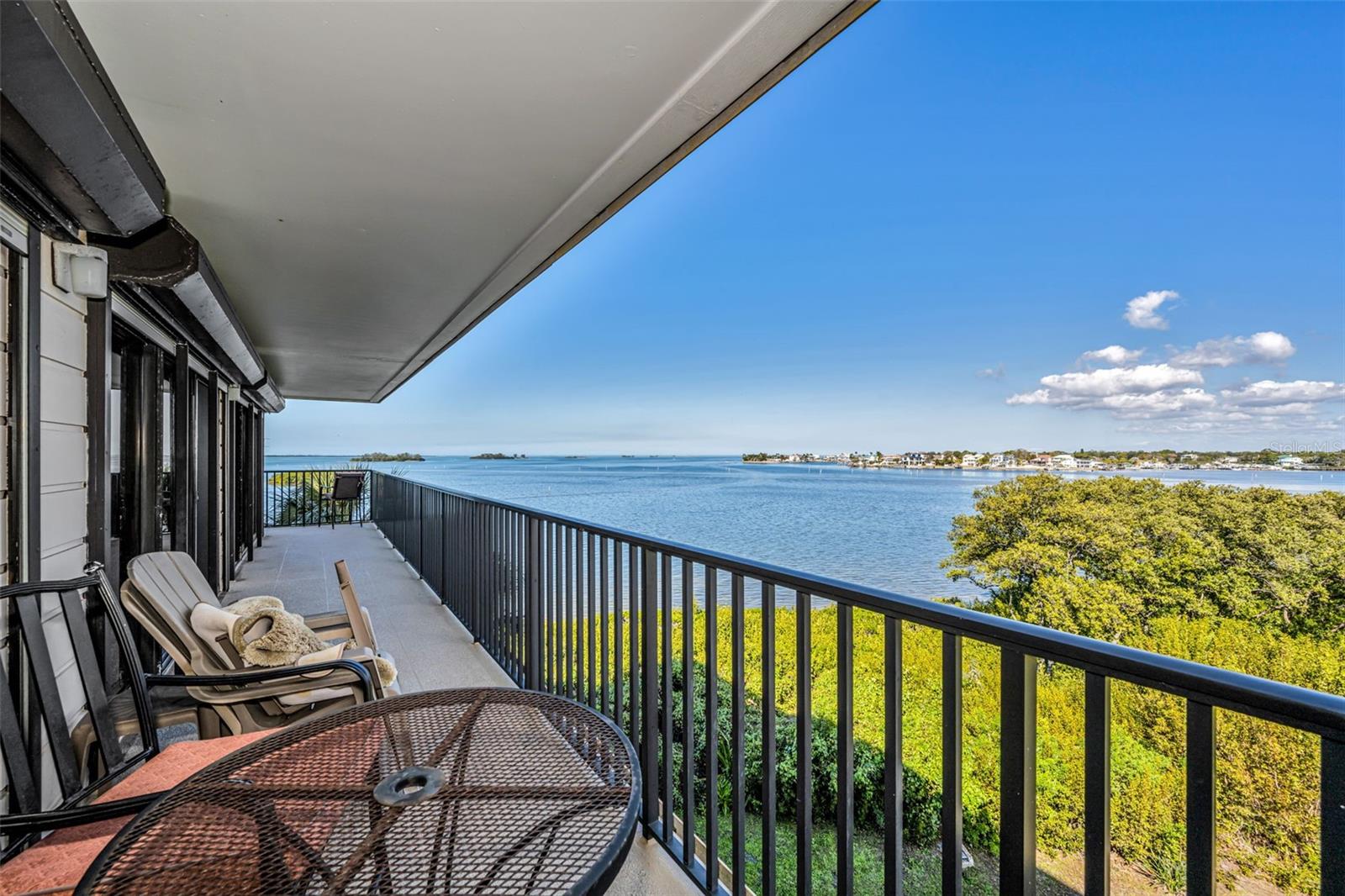 Image 22 of 55 For 2700 Bayshore Boulevard 11305