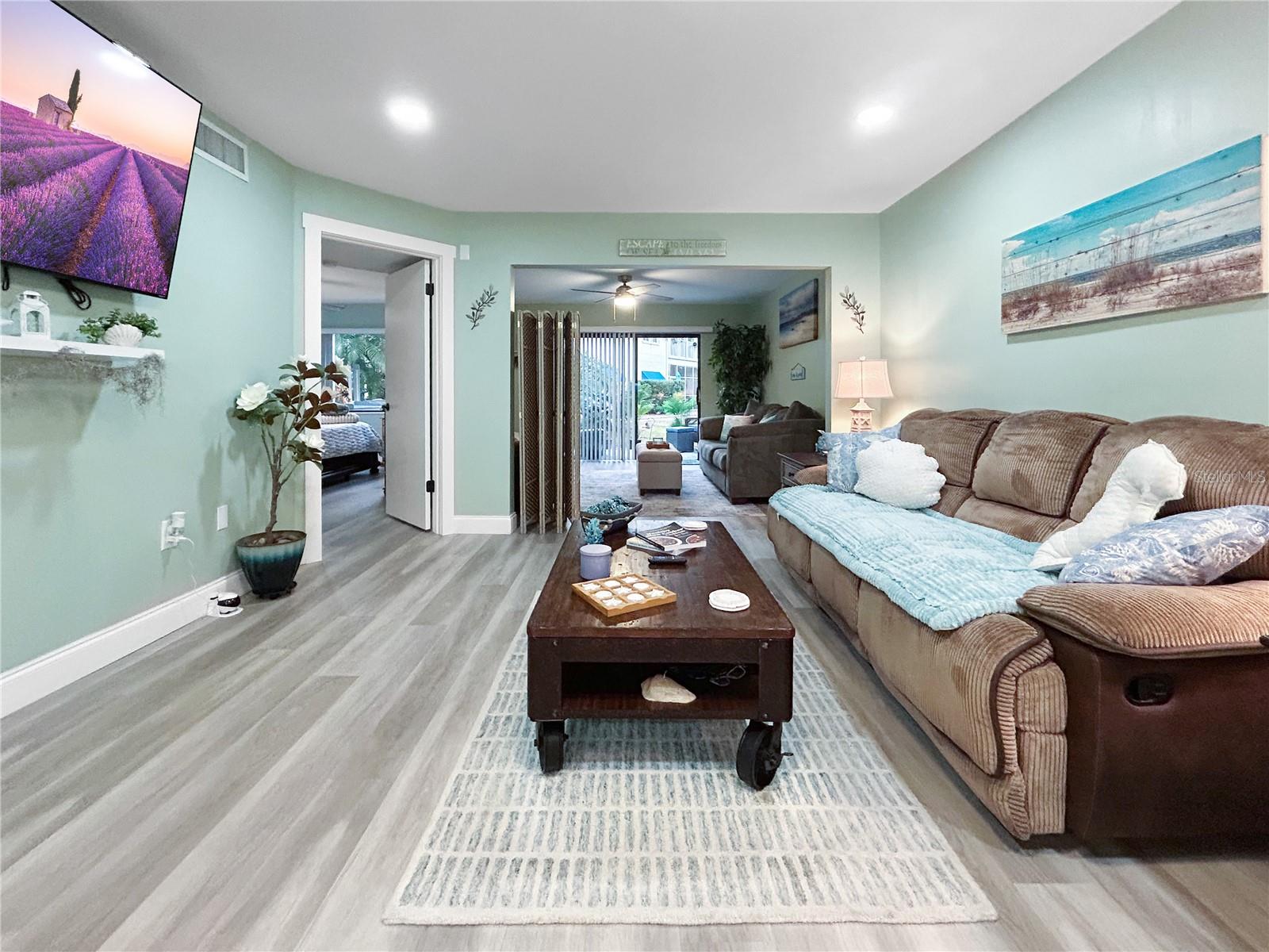 Image 16 of 18 For 11440 Harbor Way 5013