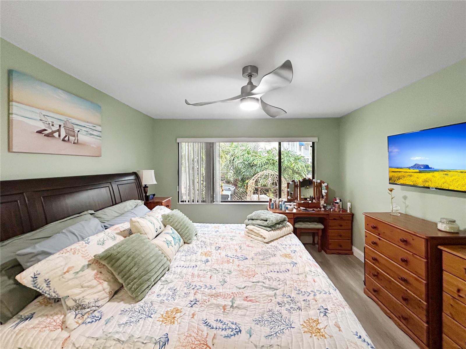 Image 8 of 18 For 11440 Harbor Way 5013