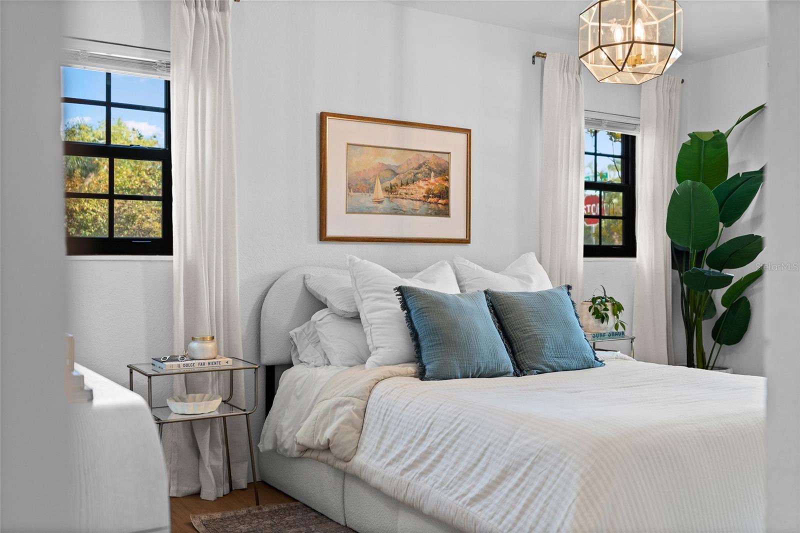 Image 28 of 40 For 4201 Bay View Avenue