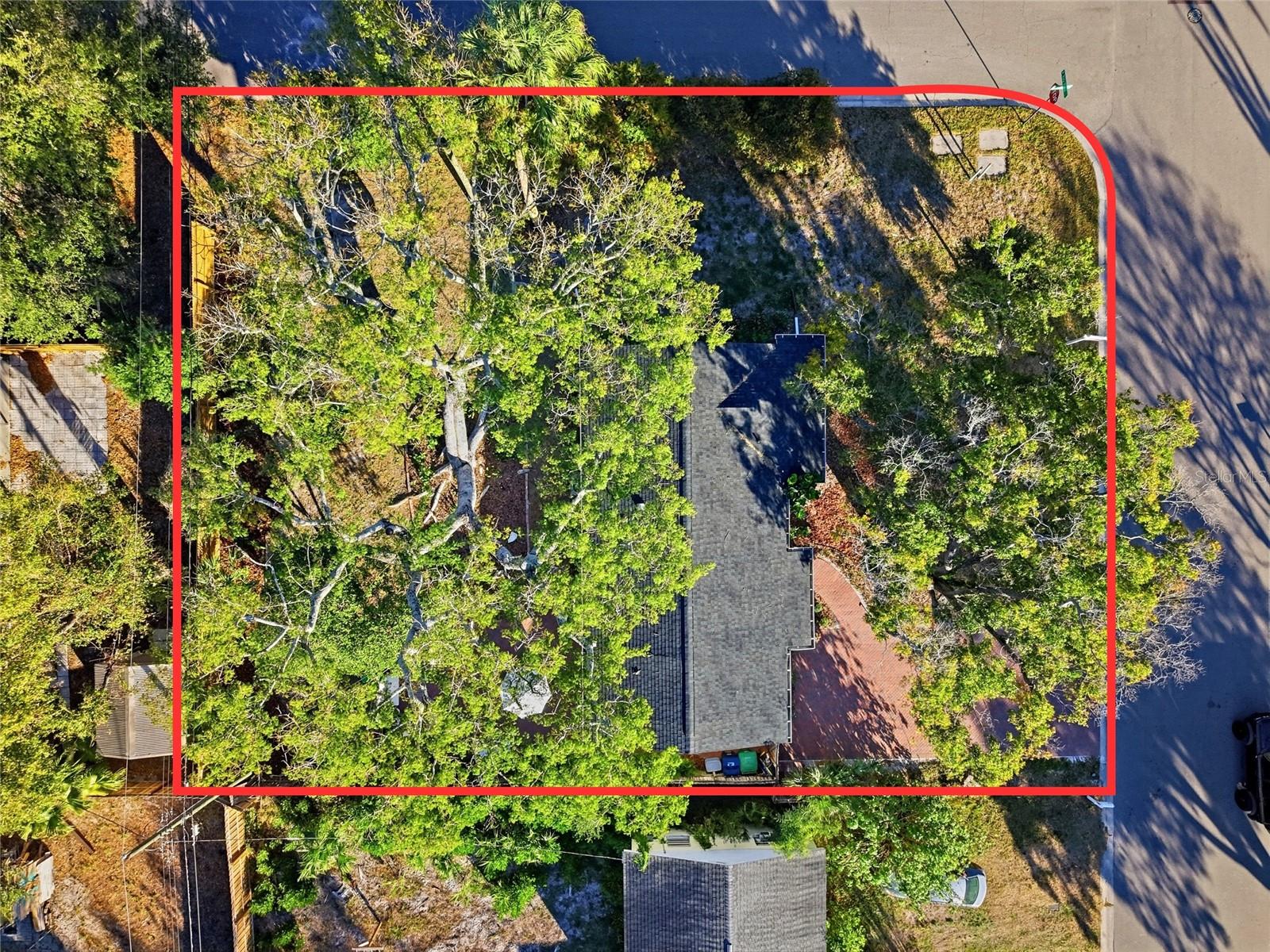 Image 36 of 40 For 4201 Bay View Avenue