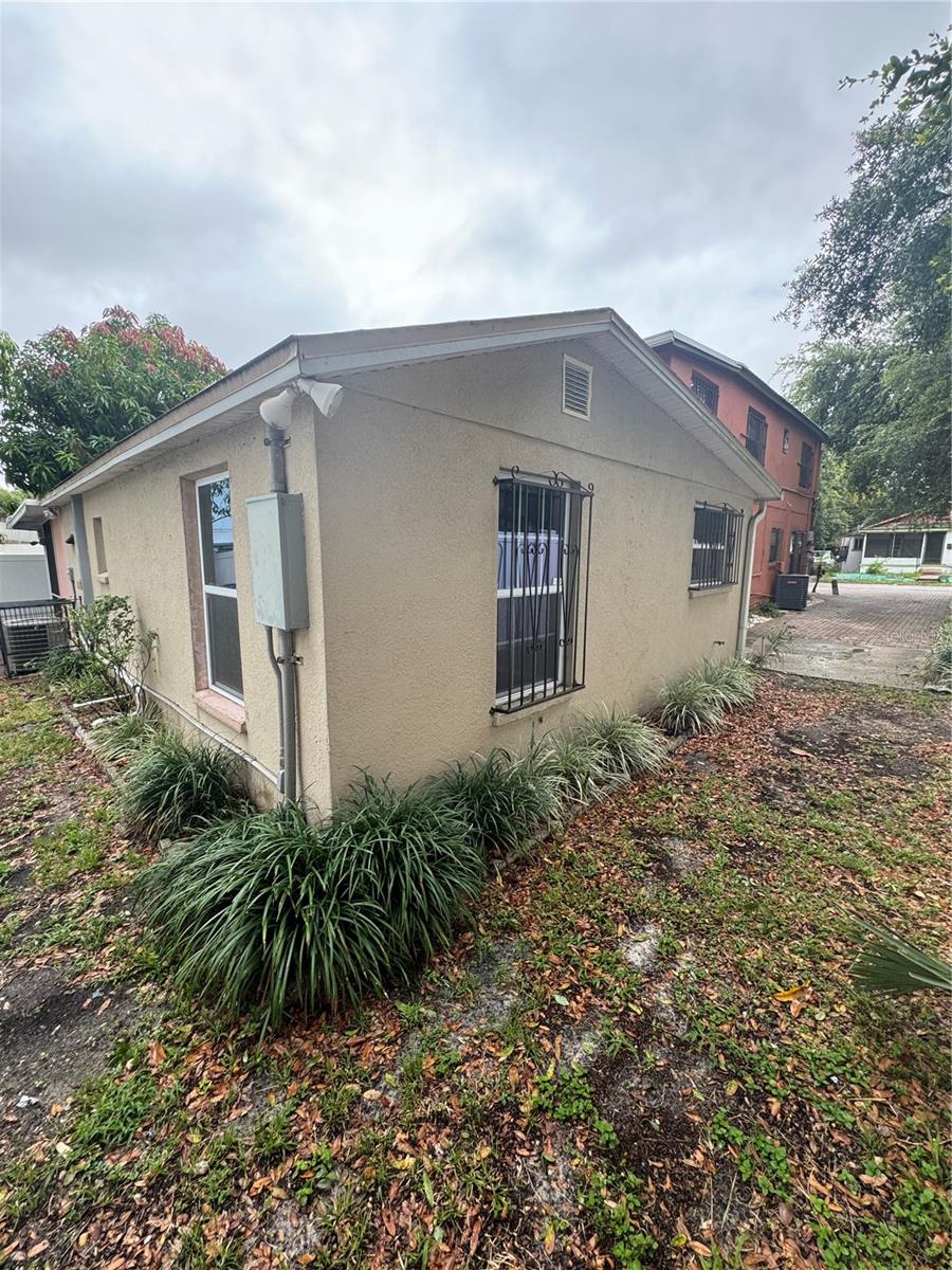 Image 28 of 38 For 2205 Chipco Street