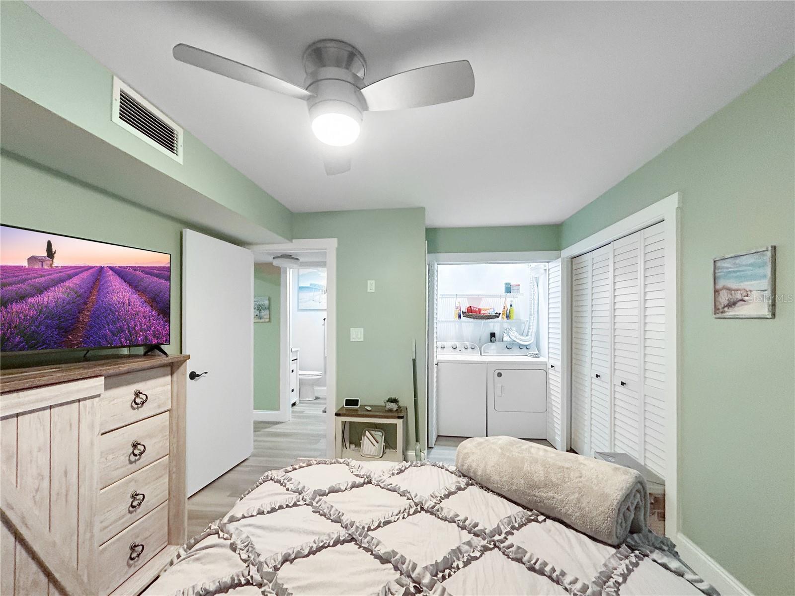 Image 5 of 18 For 11440 Harbor Way 5013