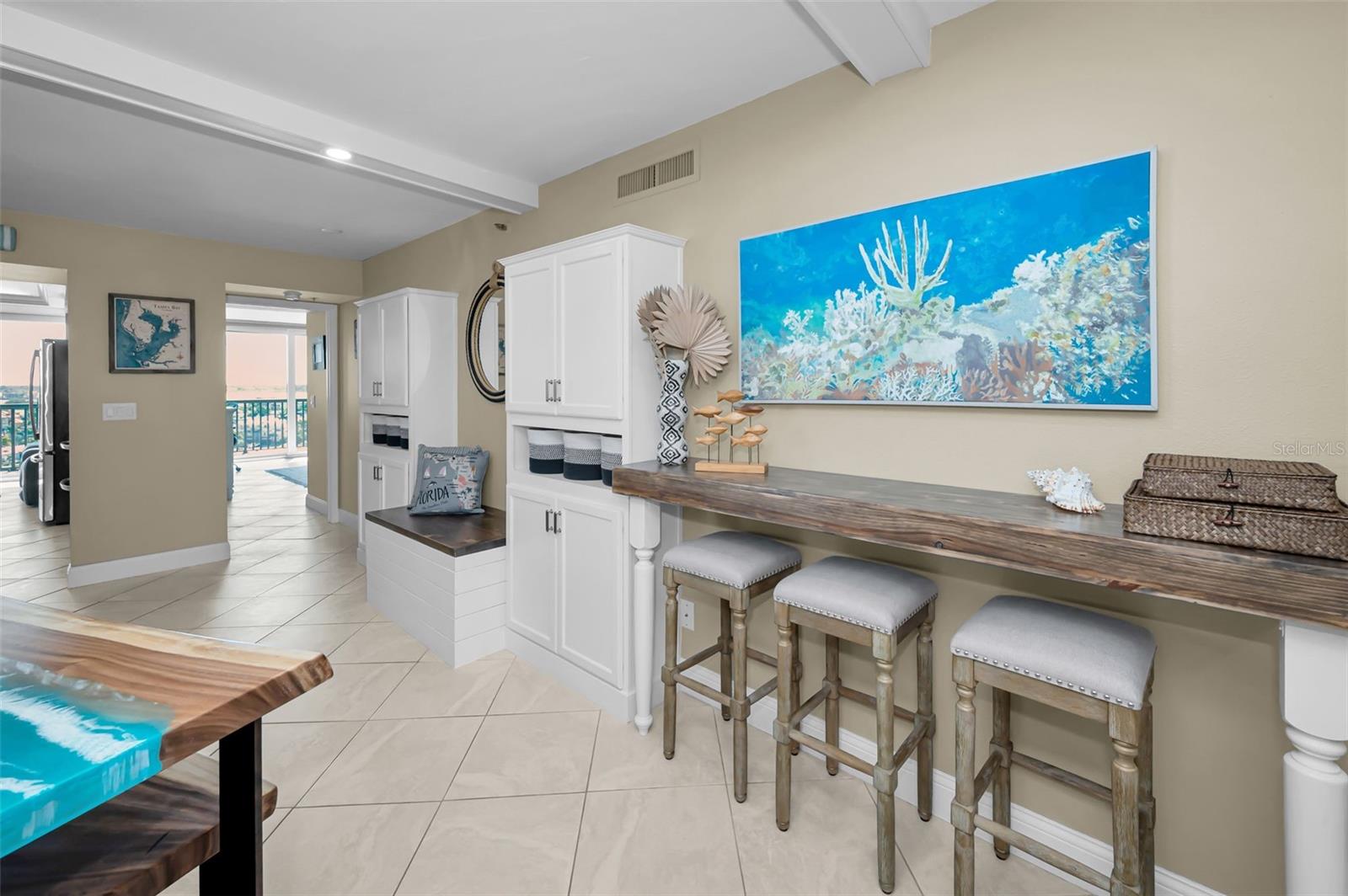 Image 23 of 96 For 1660 Gulf Boulevard 1007