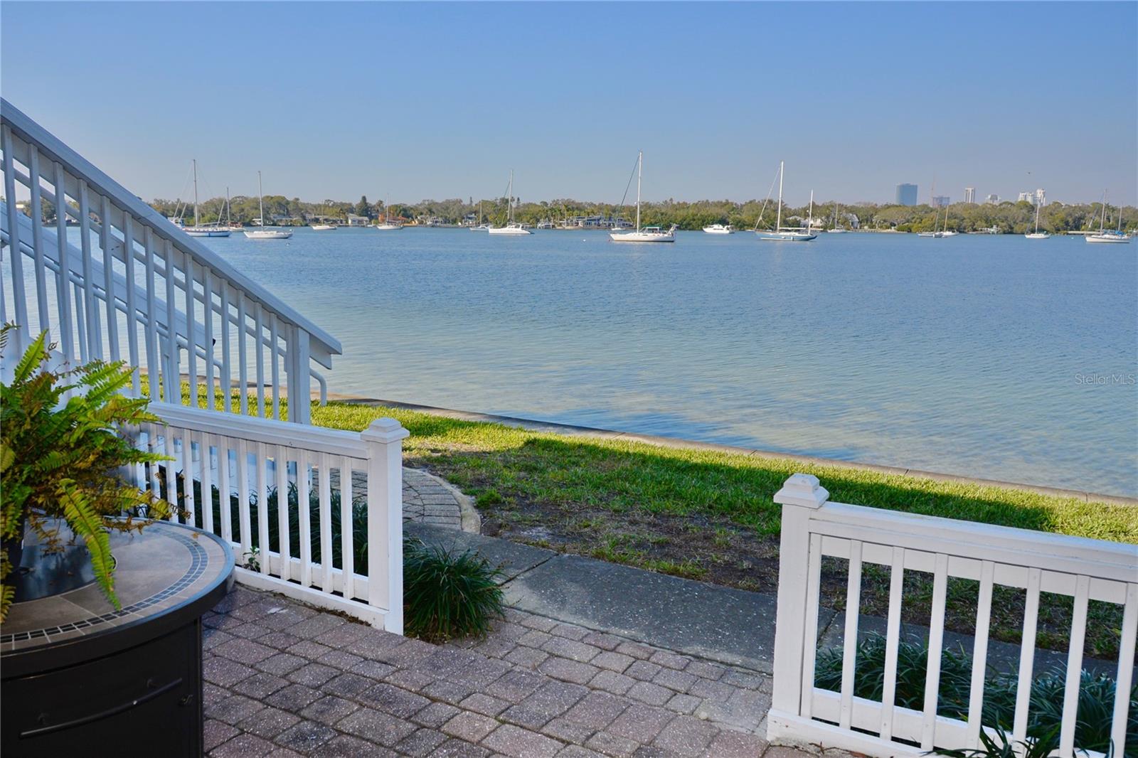 Details for 205 Pompano Drive Se B, ST PETERSBURG, FL 33705