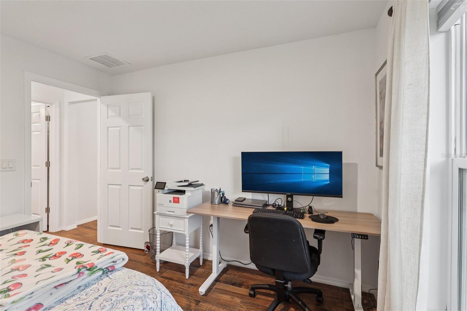 Image 16 of 31 For 1830 Radcliff Avenue Se