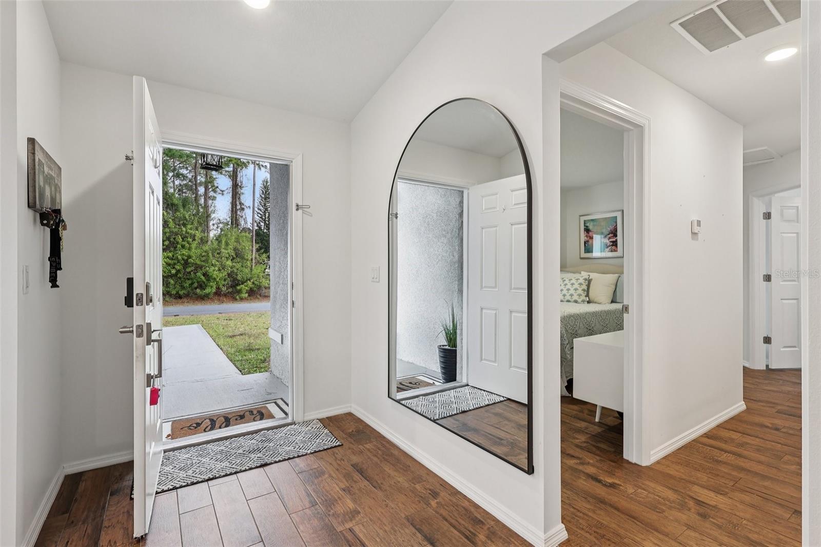 Image 8 of 31 For 1830 Radcliff Avenue Se