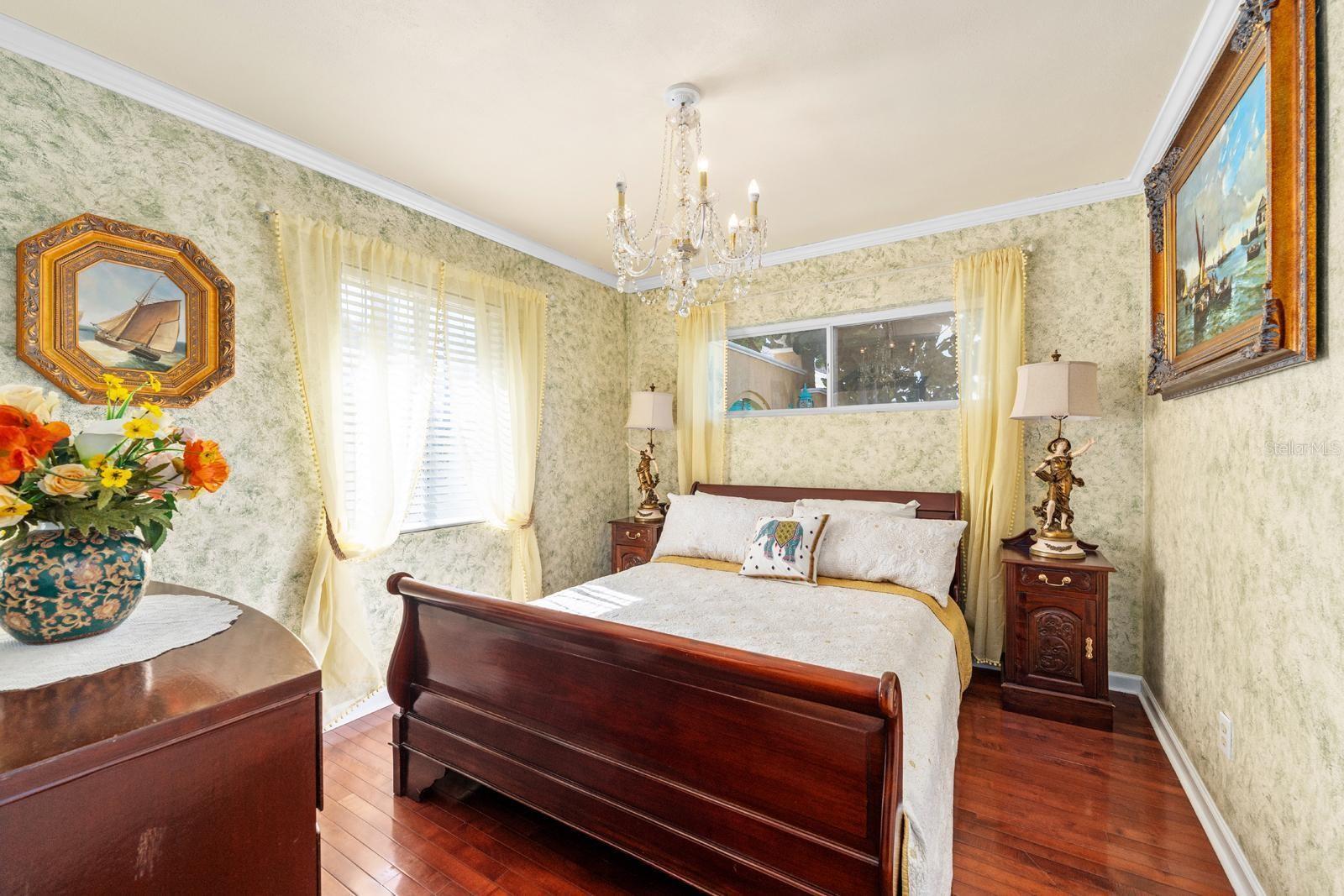 Image 11 of 49 For 3511 Euclid Avenue