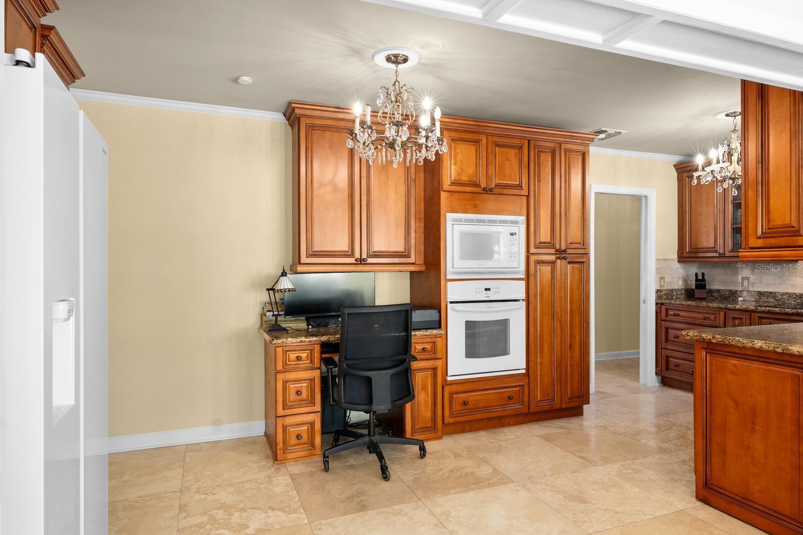 Image 17 of 49 For 3511 Euclid Avenue