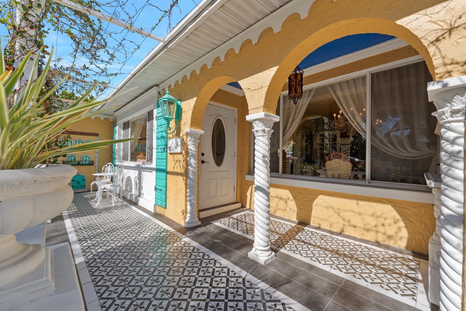 Image 2 of 49 For 3511 Euclid Avenue