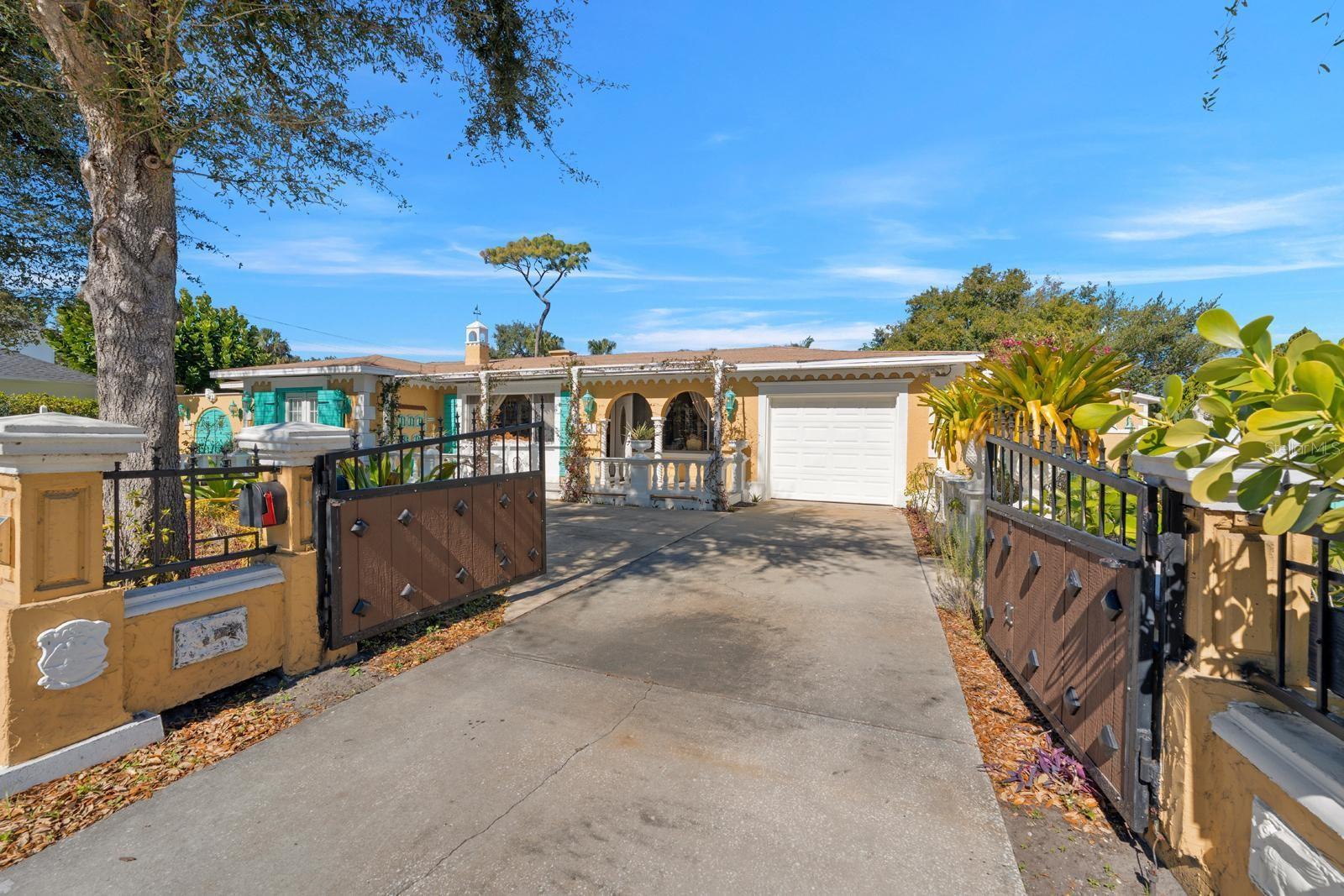 Image 23 of 49 For 3511 Euclid Avenue