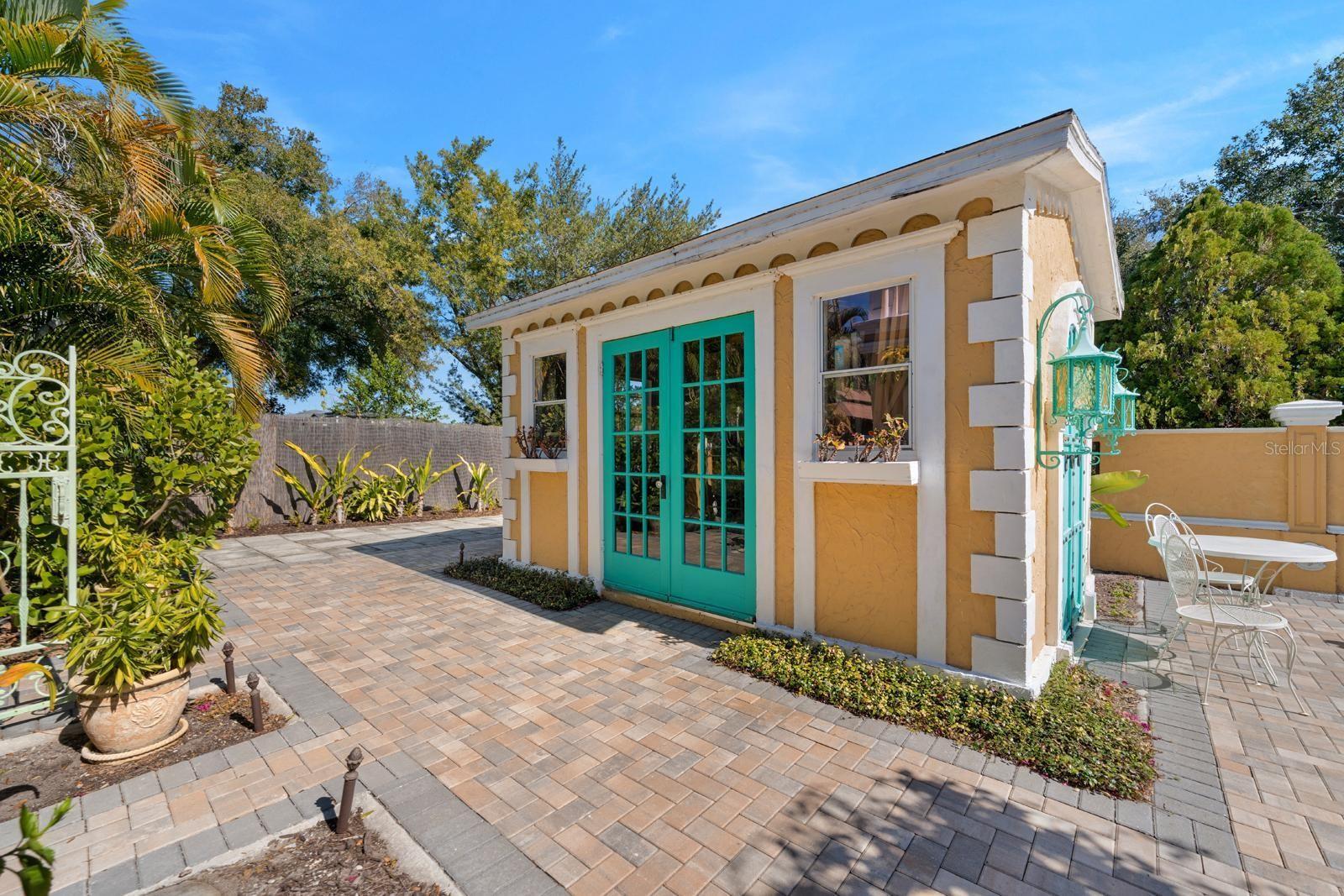 Image 26 of 49 For 3511 Euclid Avenue