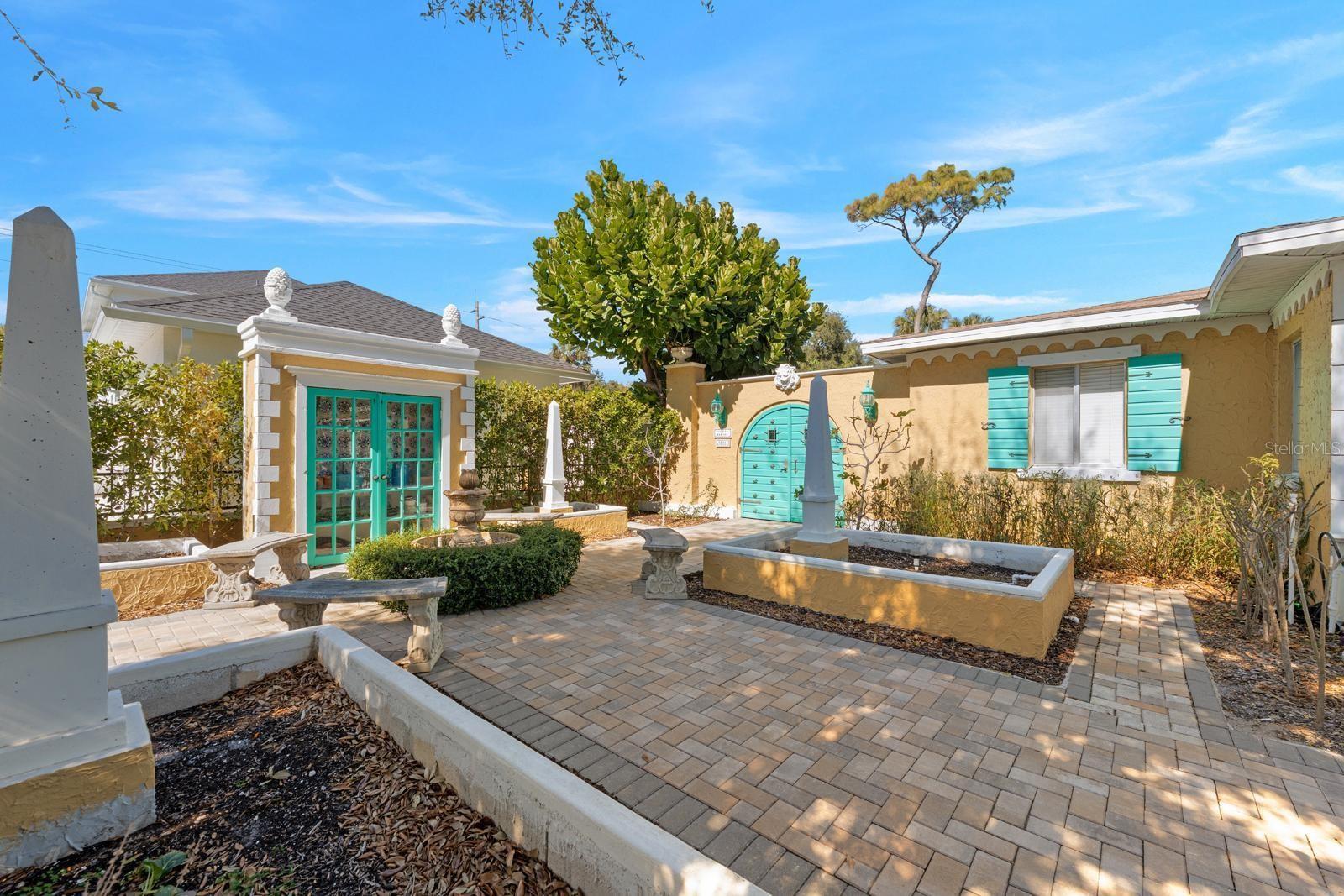 Image 30 of 49 For 3511 Euclid Avenue