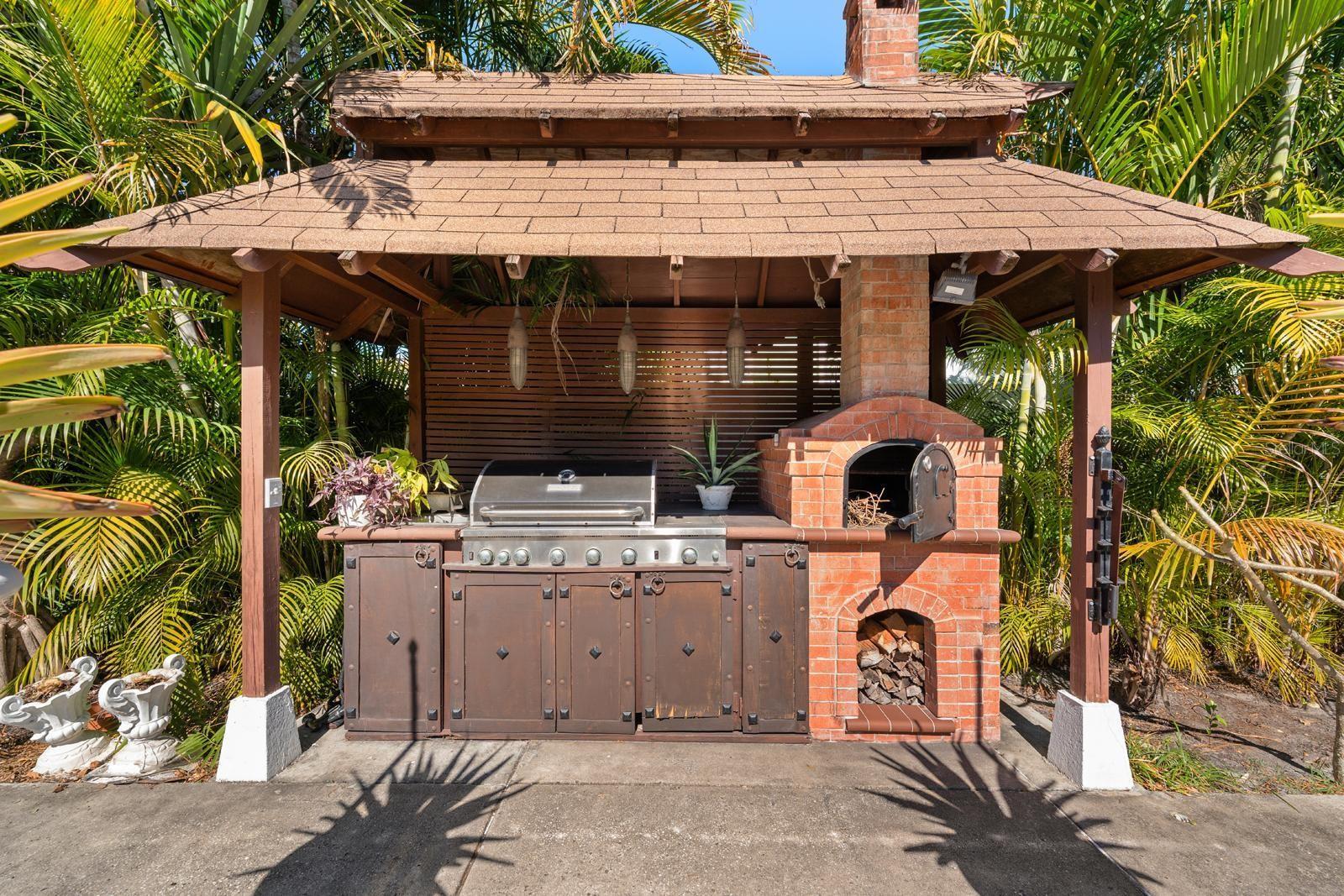 Image 36 of 49 For 3511 Euclid Avenue