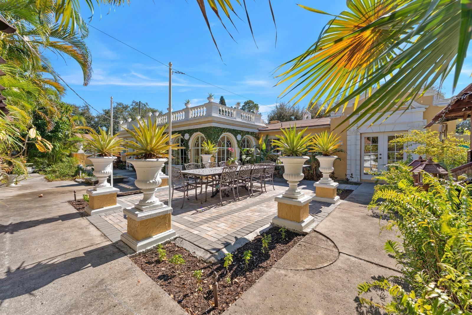 Image 38 of 49 For 3511 Euclid Avenue