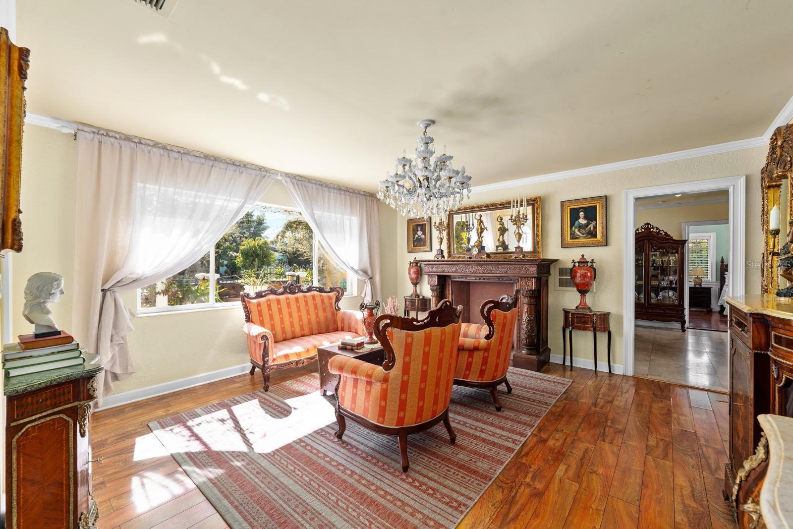 Image 7 of 49 For 3511 Euclid Avenue