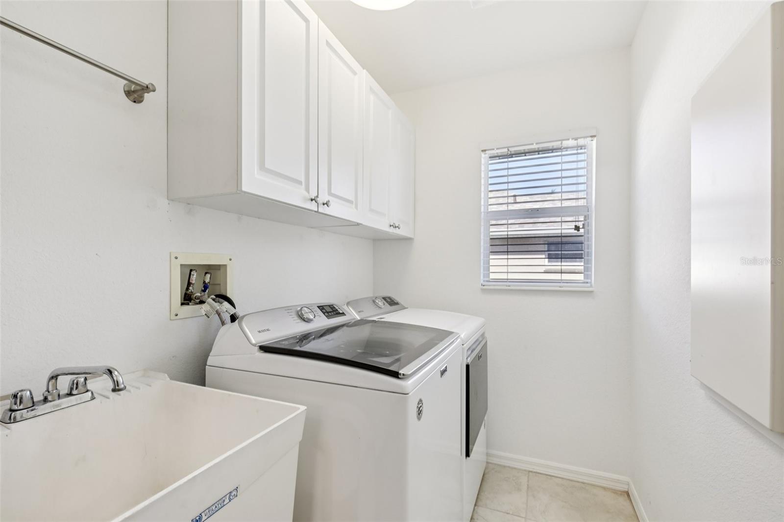 Image 15 of 32 For 257 Medalist Road